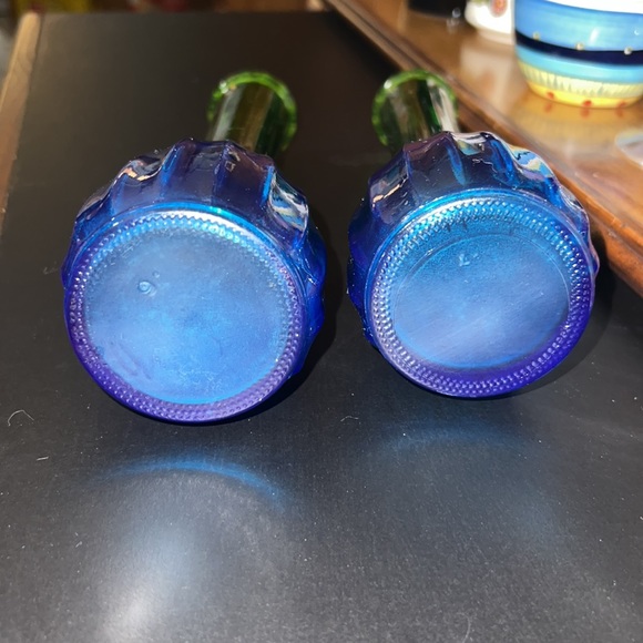 MCM Jeanette Glass Set Of 2 Green And Blue Ombre Bud Flower Vases - Picture 4 of 5